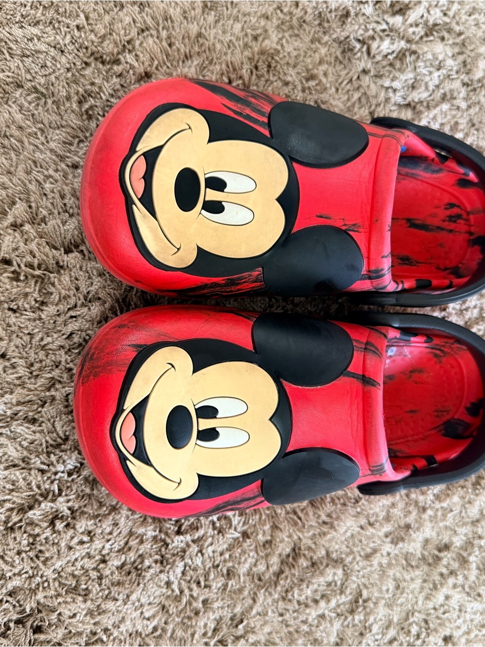 Red Mickey Mouse Slip-On Clogs